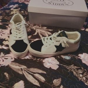 STEVE MADDEN STARLING BLACK MULTI